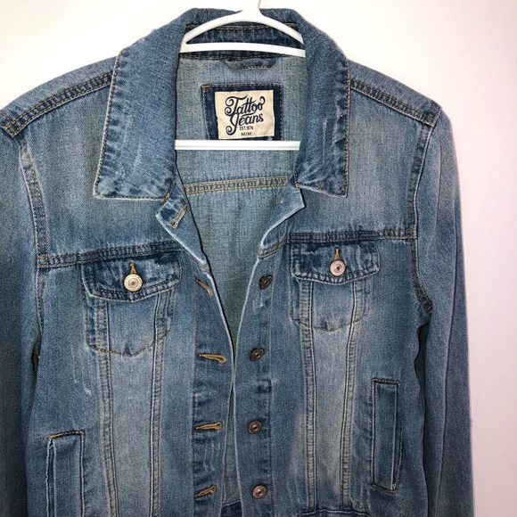Distressed jean jacket - Picture 3 of 6
